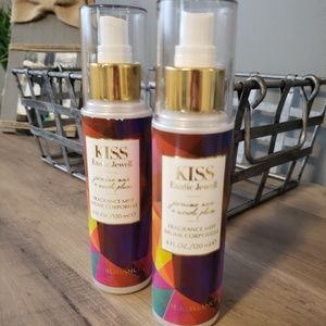Pure Romance Mist Spray